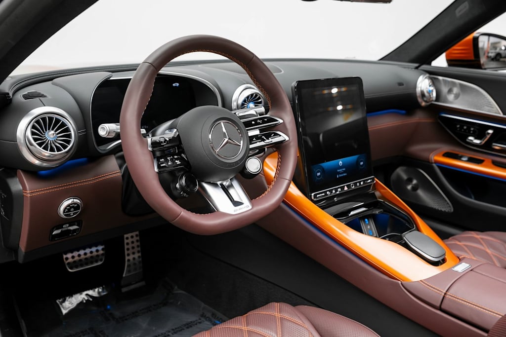 Thumbnail: 2024 Mercedes-Benz SL-Class - 2