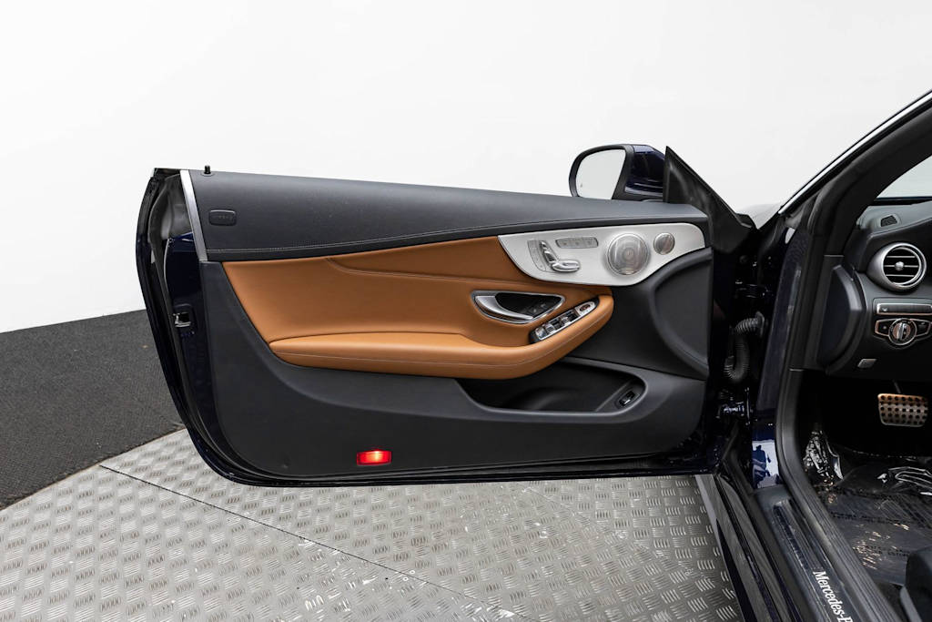 Thumbnail: 2023 Mercedes-Benz C-Class - 27