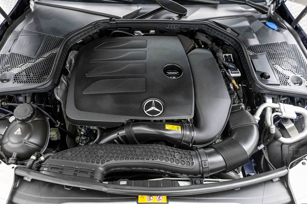 Thumbnail: 2023 Mercedes-Benz C-Class - 8