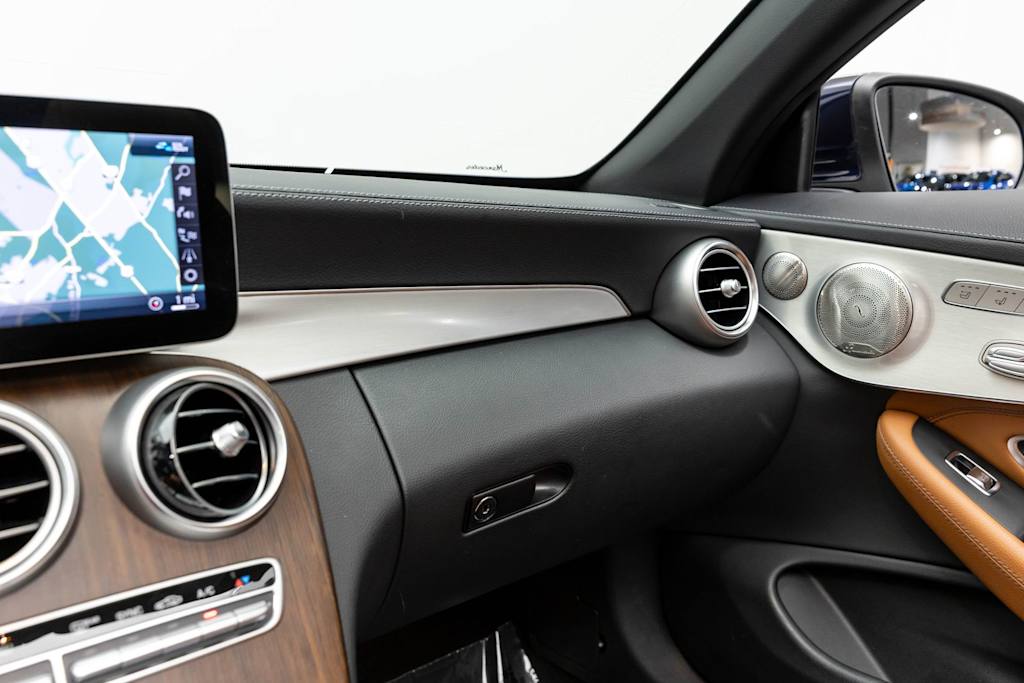 Thumbnail: 2023 Mercedes-Benz C-Class - 39