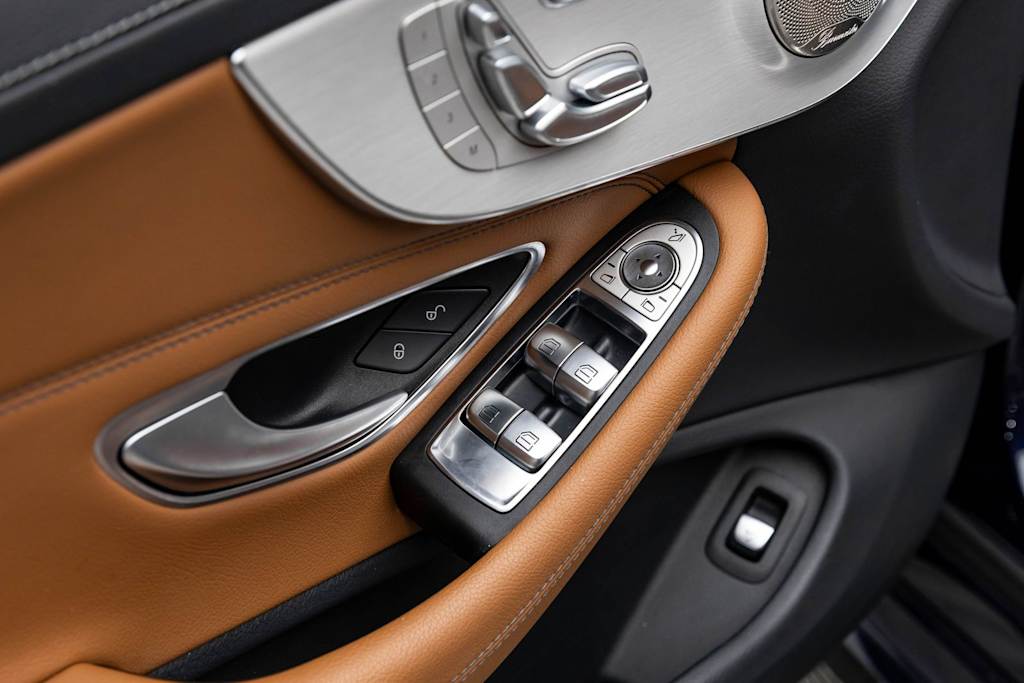 Thumbnail: 2023 Mercedes-Benz C-Class - 29