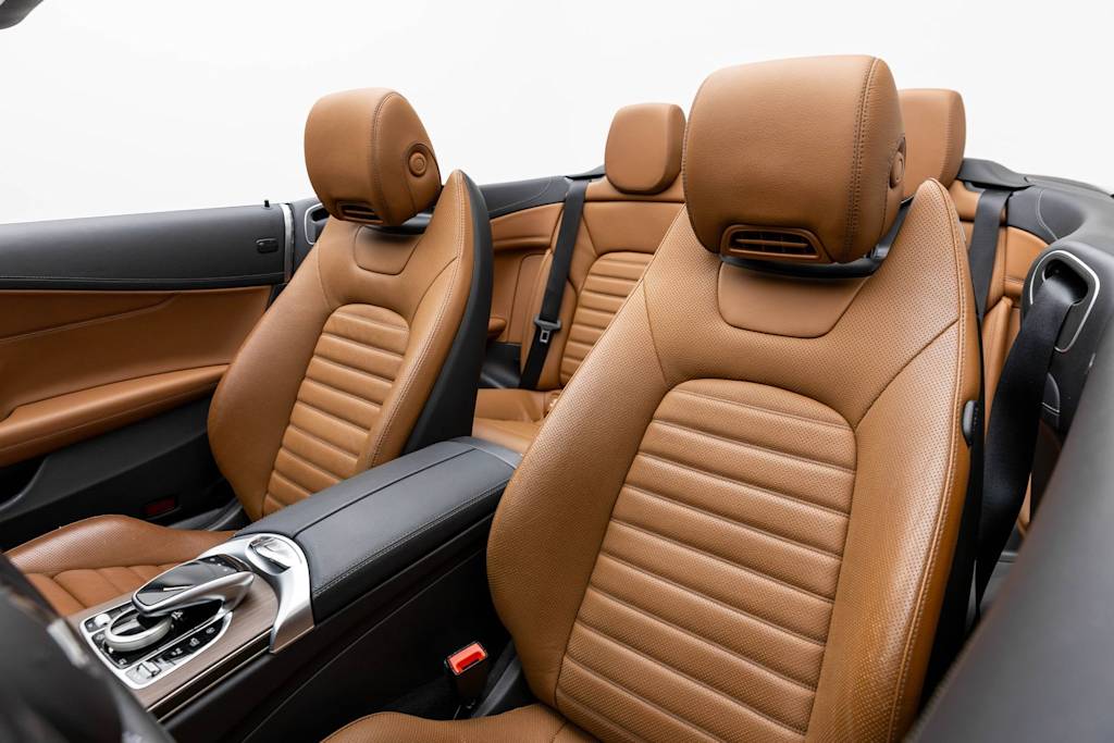 Thumbnail: 2023 Mercedes-Benz C-Class - 11