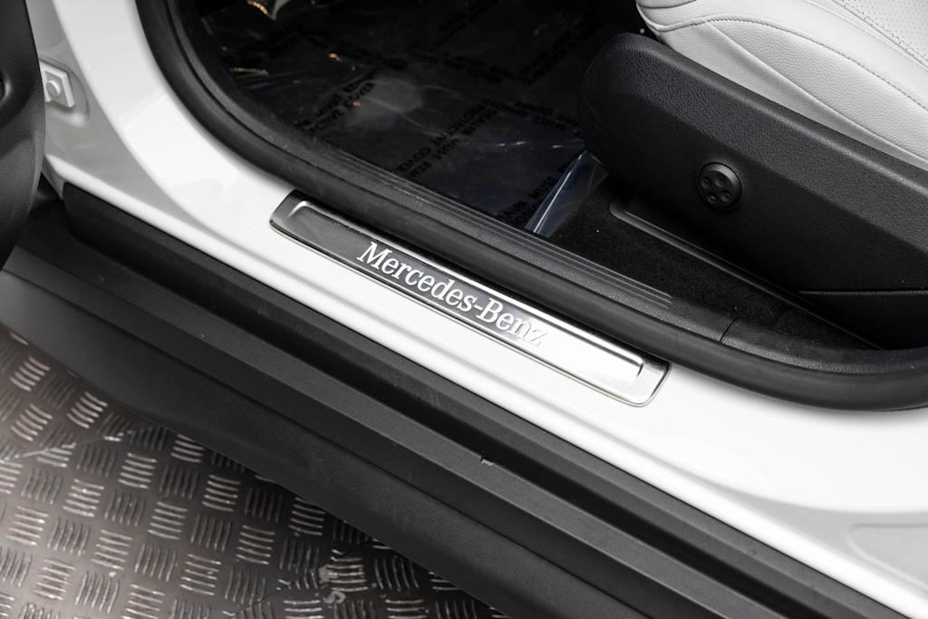 2026 Mercedes-Benz GLC Coupe GLC 300 - Photo 32