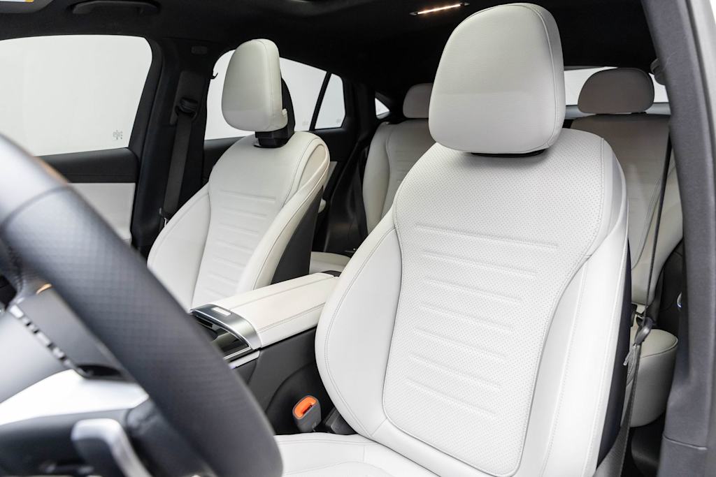 2026 Mercedes-Benz GLC Coupe GLC 300 - Photo 11