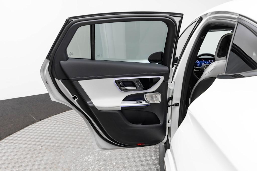 2026 Mercedes-Benz GLC Coupe GLC 300 - Photo 39