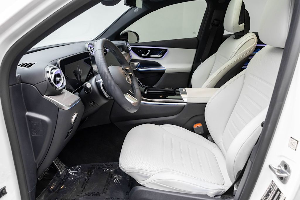 2026 Mercedes-Benz GLC Coupe GLC 300 - Photo 10