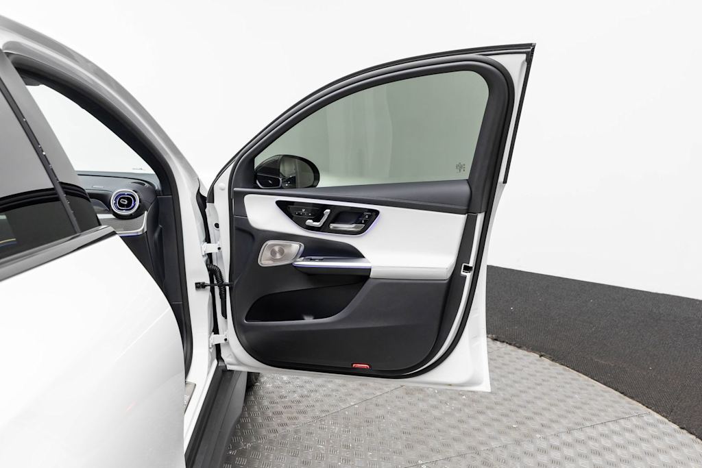2026 Mercedes-Benz GLC Coupe GLC 300 - Photo 45