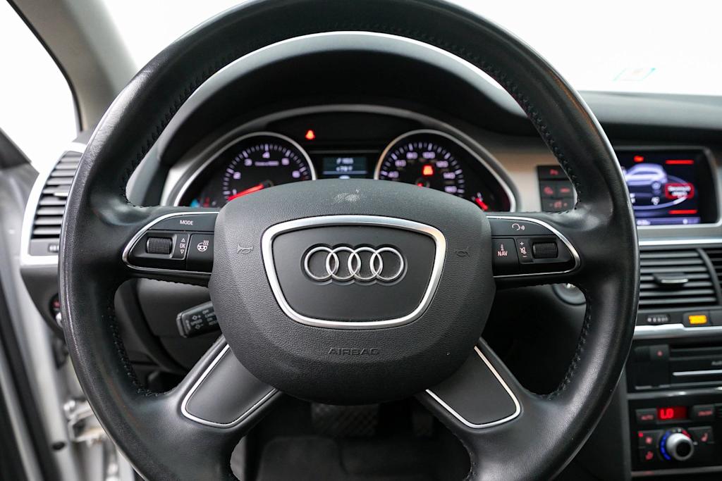 2015 Audi Q7 Premium Plus 10