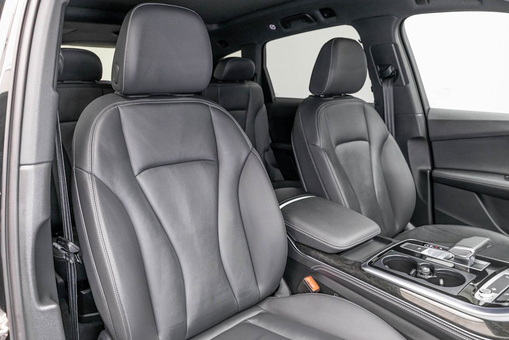 Thumbnail: 2025 Audi Q7 - 51