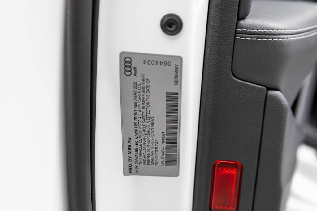 Thumbnail: 2024 Audi A4 - 19