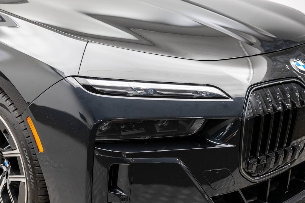 Thumbnail: 2024 BMW 7 Series - 51