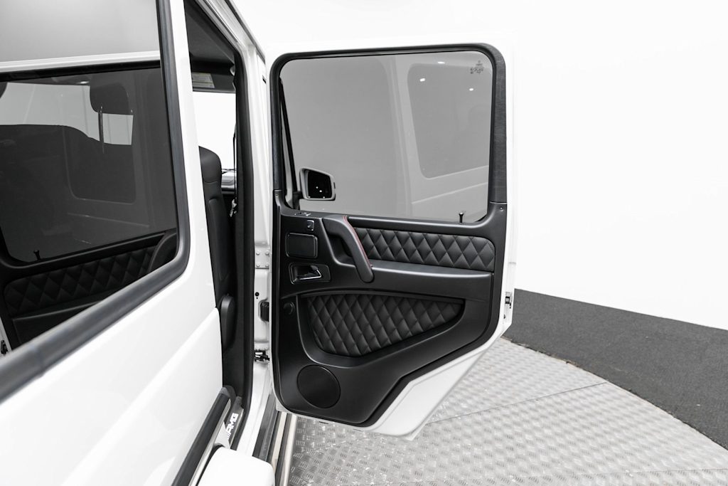 Thumbnail: 2017 Mercedes-Benz G-Class - 39