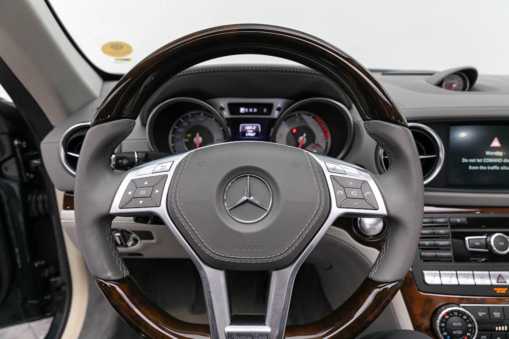 2016 Mercedes-Benz SL-Class SL 400 10