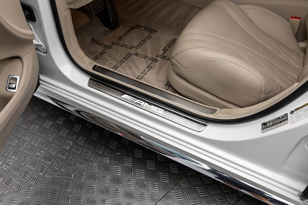 Thumbnail: 2020 Mercedes-Benz S-Class - 6