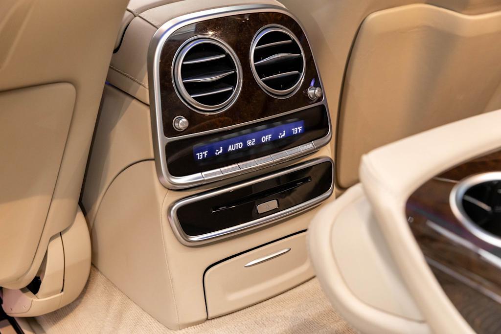 Thumbnail: 2020 Mercedes-Benz S-Class - 45