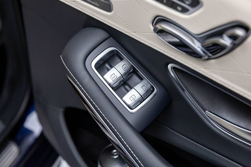 Thumbnail: 2020 Mercedes-Benz S-Class - 13