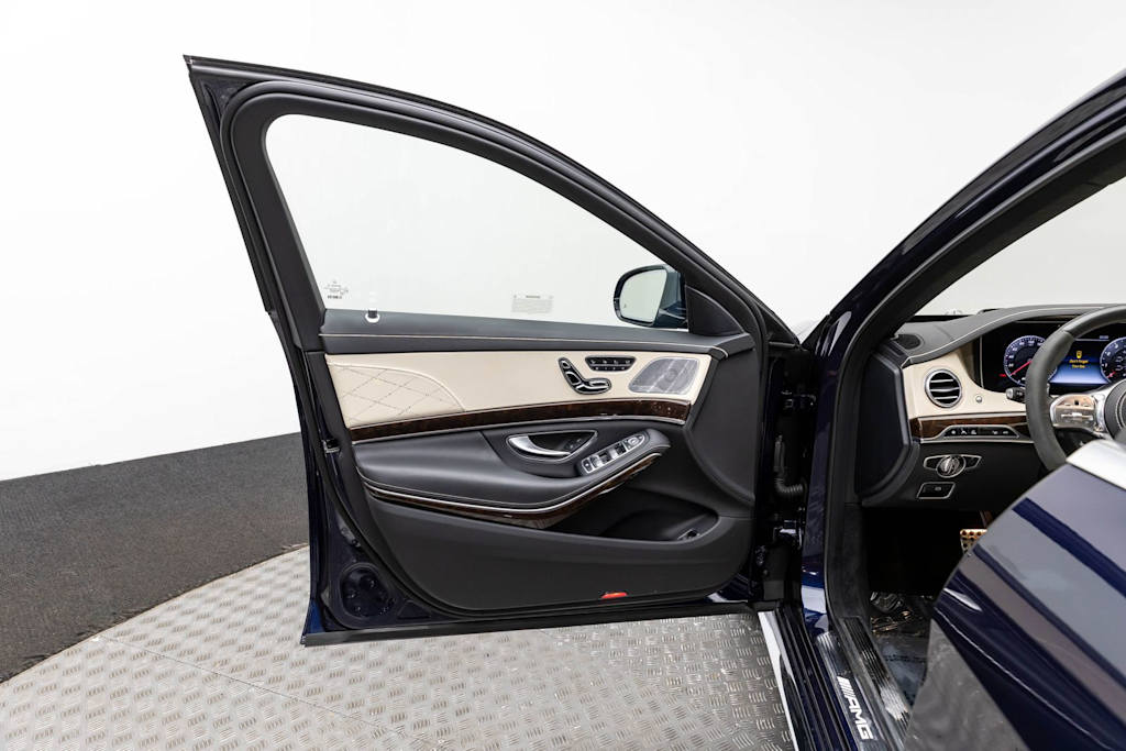 Thumbnail: 2020 Mercedes-Benz S-Class - 26