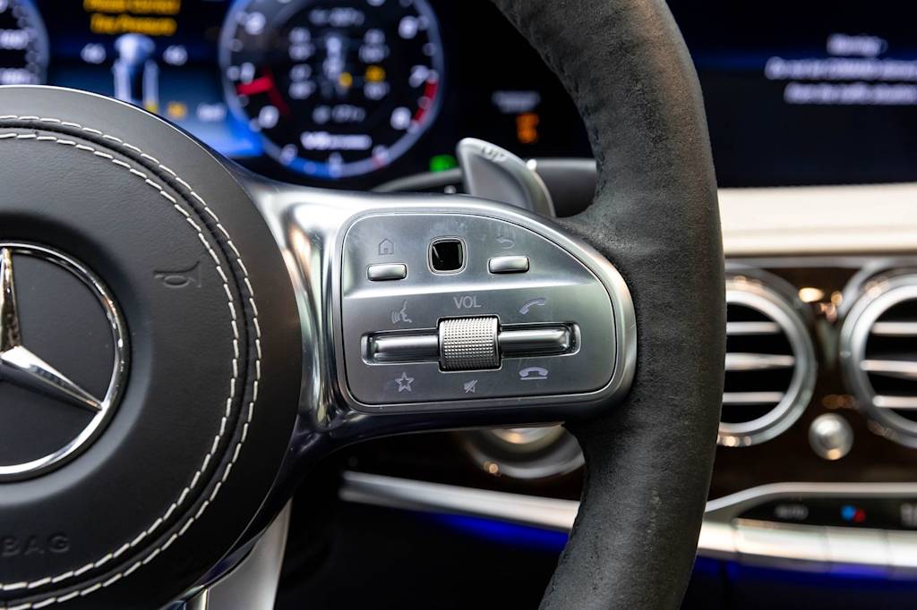 Thumbnail: 2020 Mercedes-Benz S-Class - 35