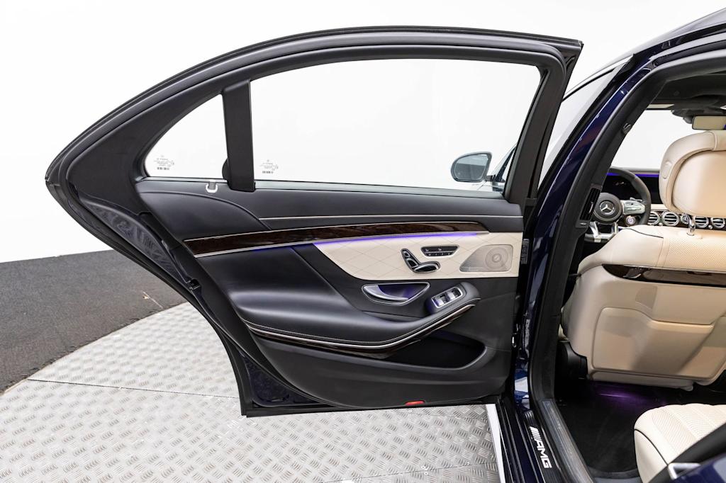 Thumbnail: 2020 Mercedes-Benz S-Class - 43