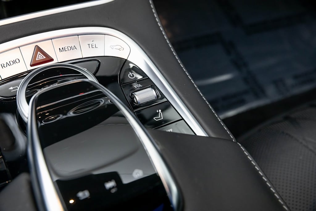 Thumbnail: 2020 Mercedes-Benz B-Class - 44