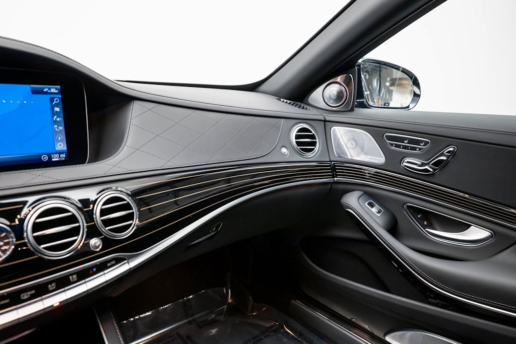 Thumbnail: 2020 Mercedes-Benz B-Class - 45