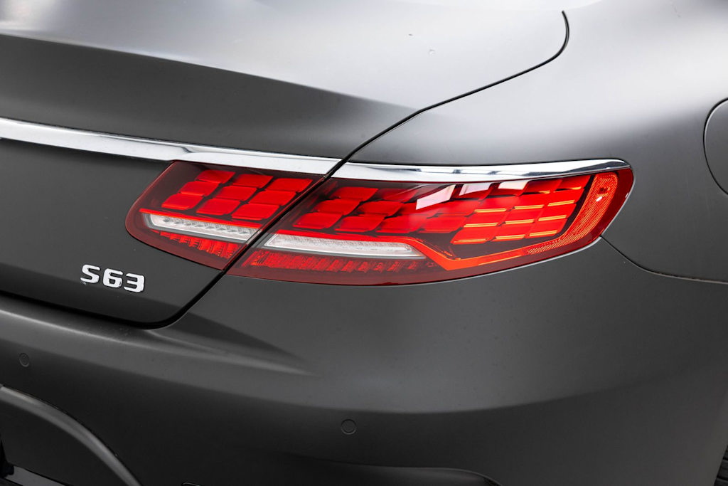 Thumbnail: 2019 Mercedes-Benz S-Class - 63