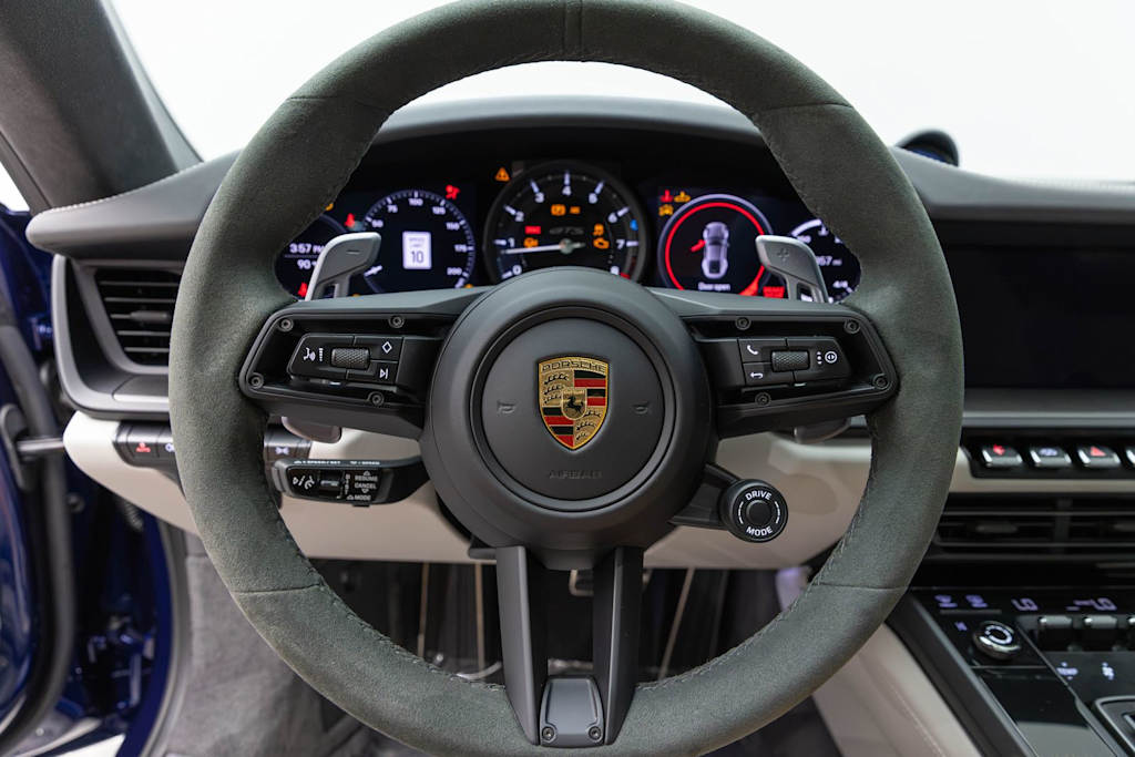 Thumbnail: 2024 Porsche 911 - 9