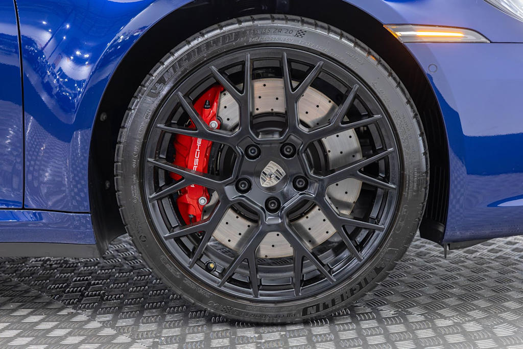 Thumbnail: 2024 Porsche 911 - 48