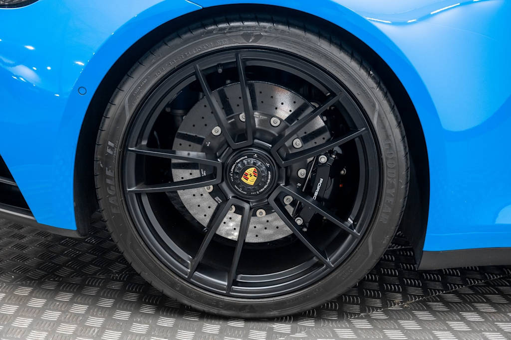 Thumbnail: 2022 Porsche 911 - 48