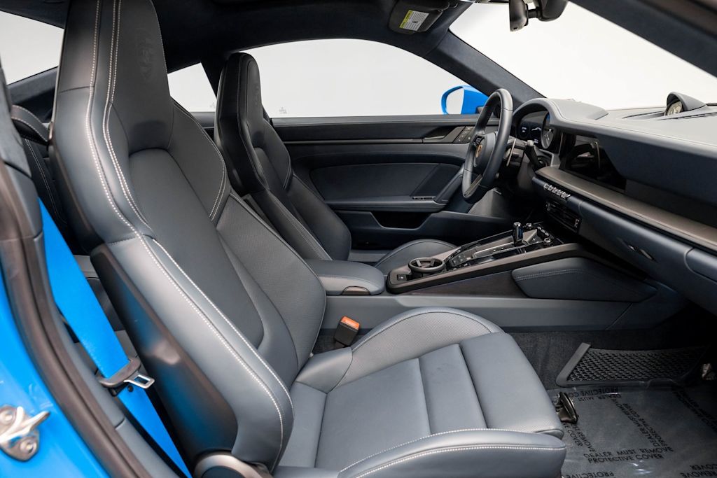 Thumbnail: 2022 Porsche 911 - 23