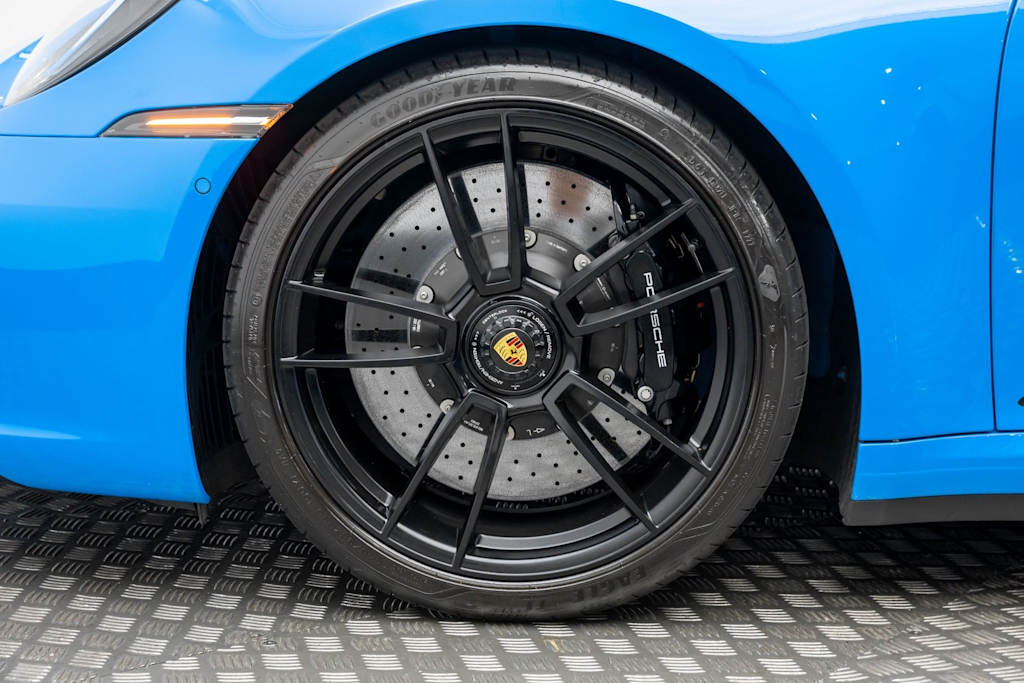 Thumbnail: 2022 Porsche 911 - 6