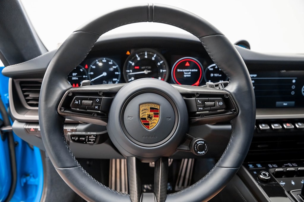 Thumbnail: 2022 Porsche 911 - 8