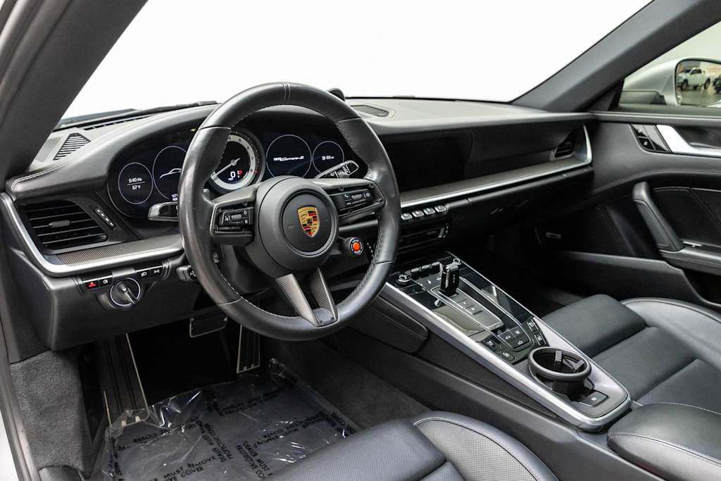 Thumbnail: 2020 Porsche 911 - 2