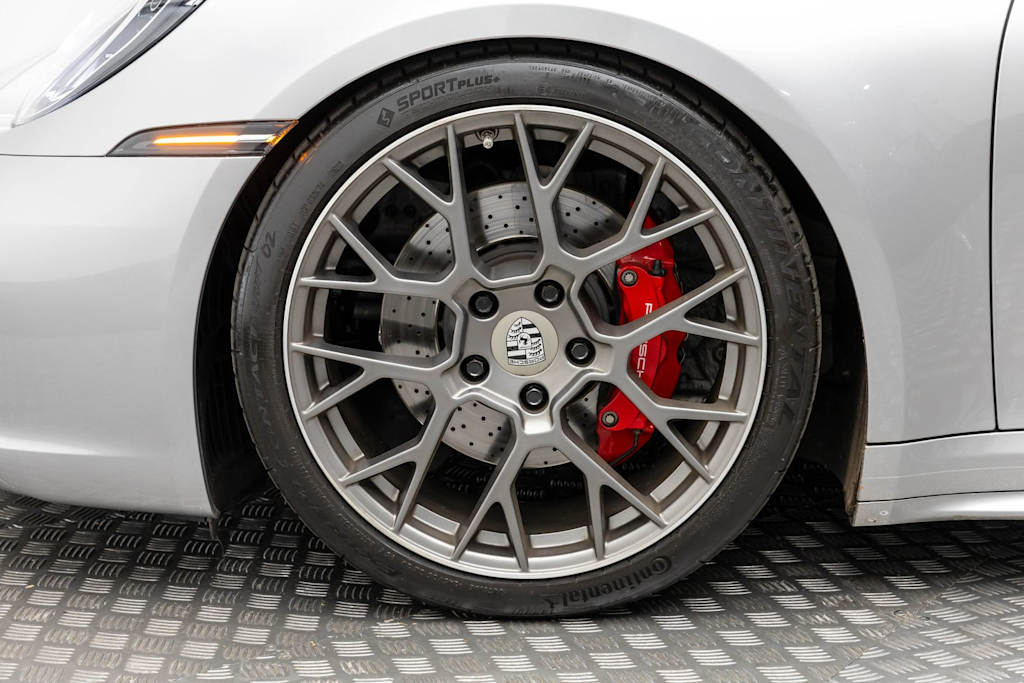 Thumbnail: 2020 Porsche 911 - 7