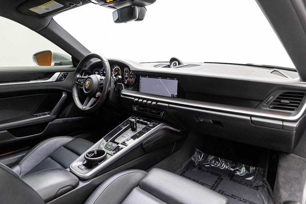 Thumbnail: 2020 Porsche 911 - 13