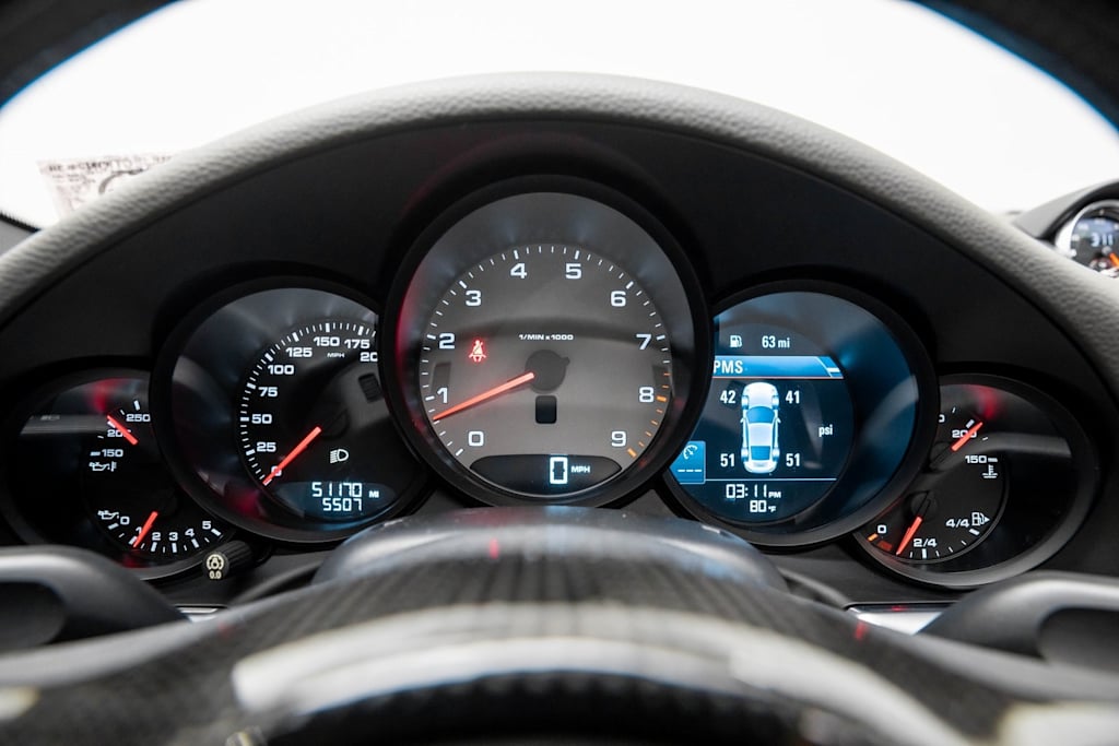 Thumbnail: 2015 Porsche 911 - 17