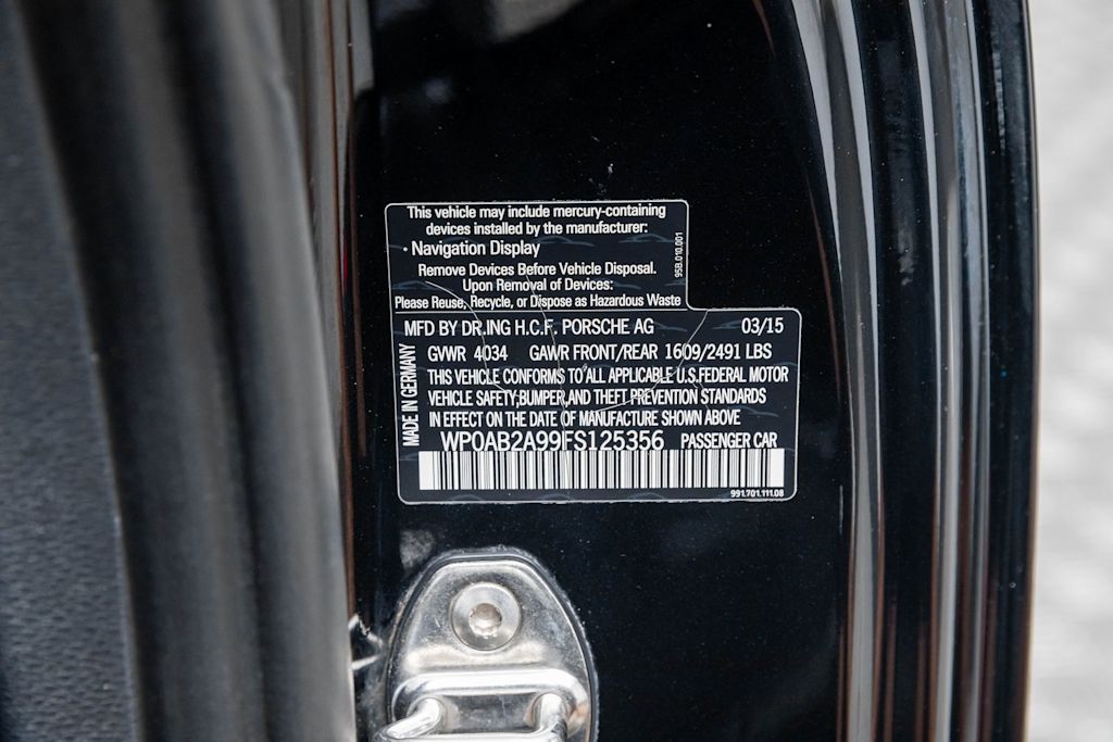Thumbnail: 2015 Porsche 911 - 19