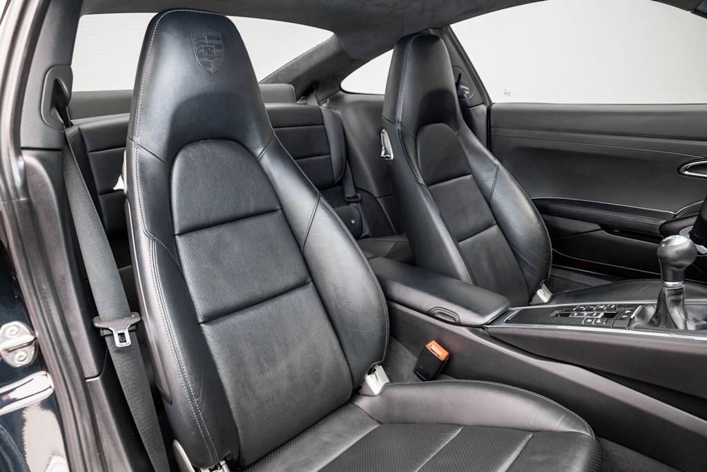 Thumbnail: 2015 Porsche 911 - 23