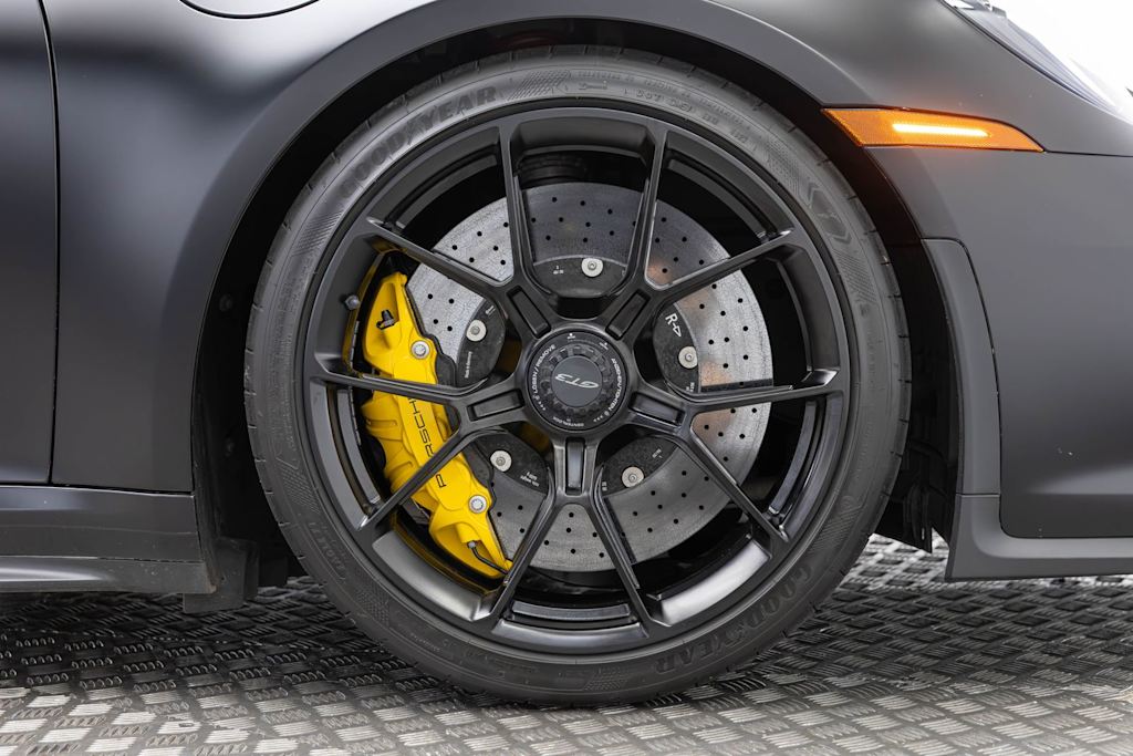 Thumbnail: 2023 Porsche 911 - 50