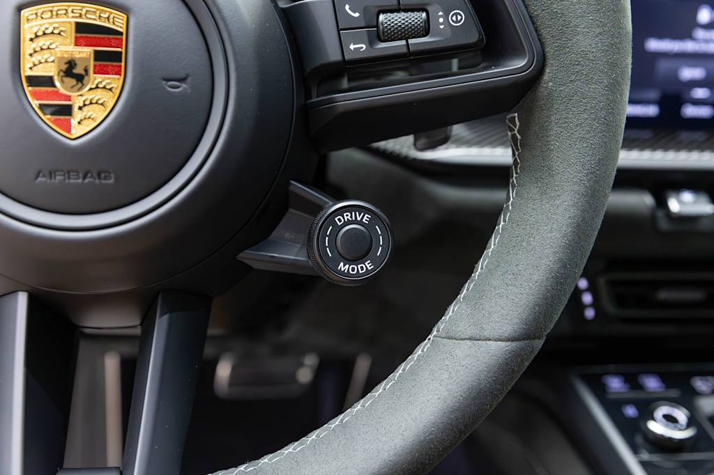 Thumbnail: 2023 Porsche 911 - 34
