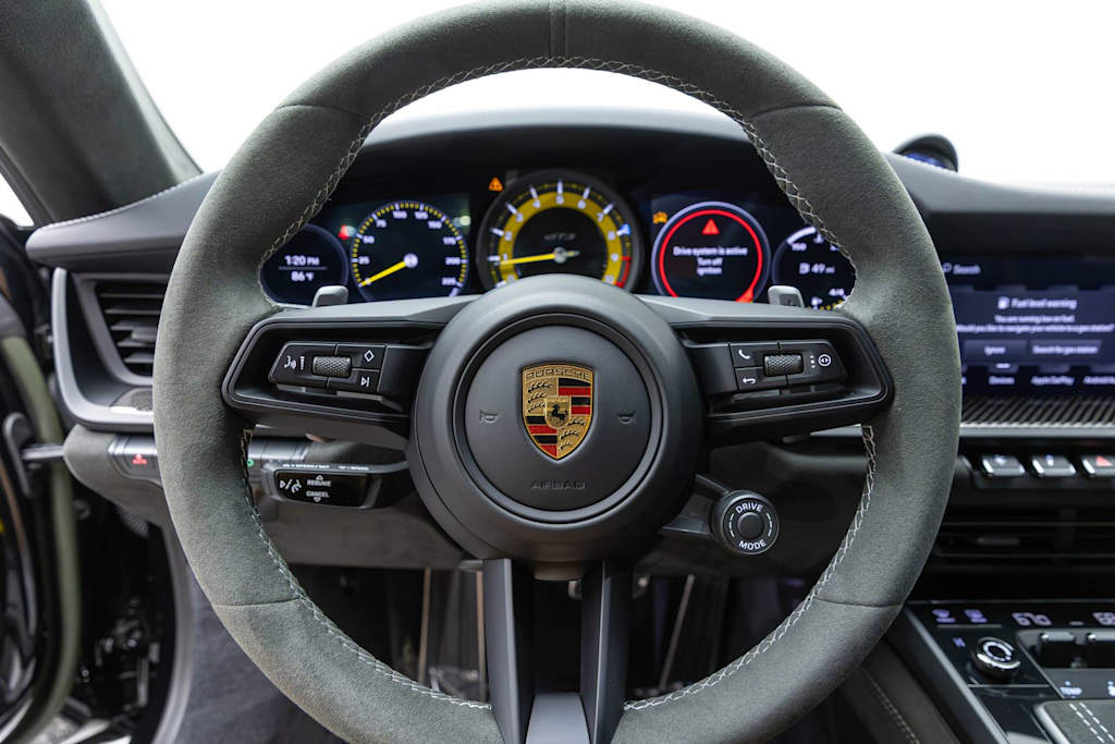 Thumbnail: 2023 Porsche 911 - 8