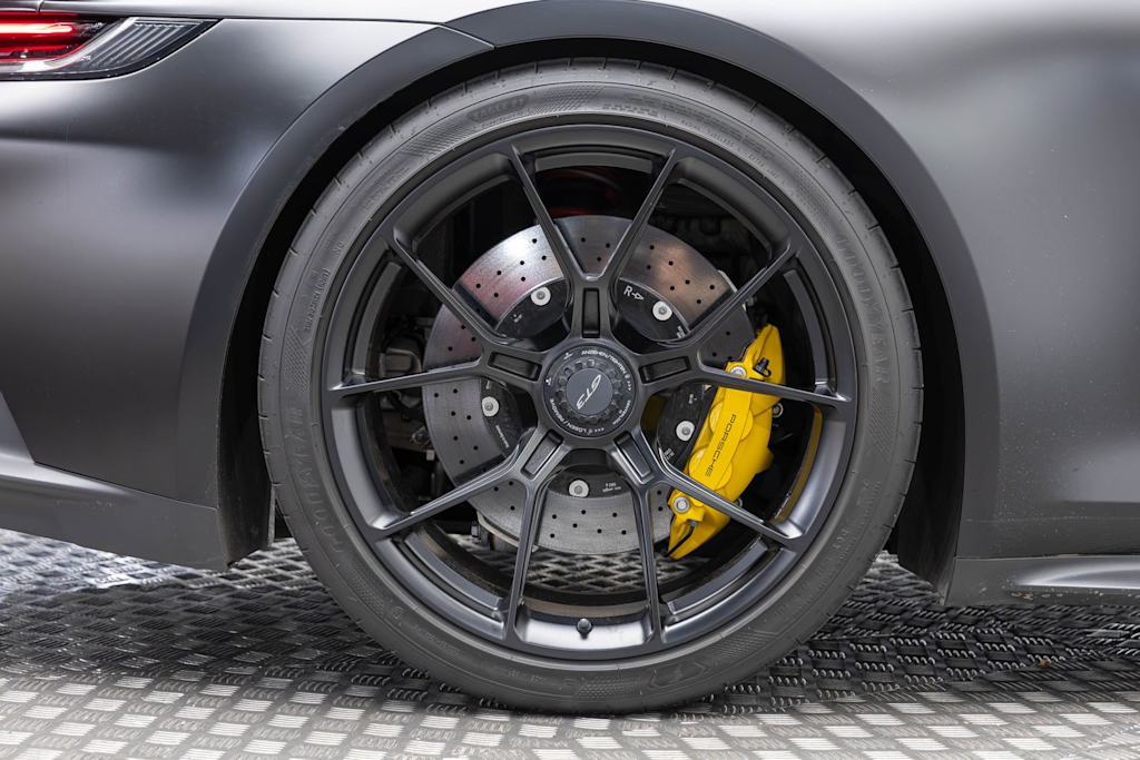 Thumbnail: 2023 Porsche 911 - 49