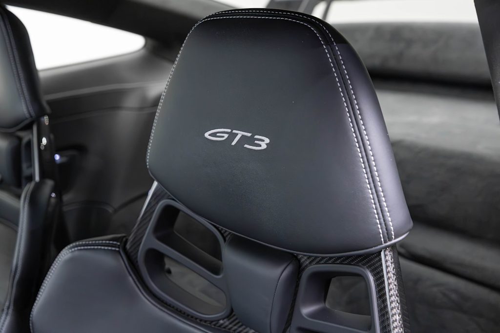Thumbnail: 2023 Porsche 911 - 60