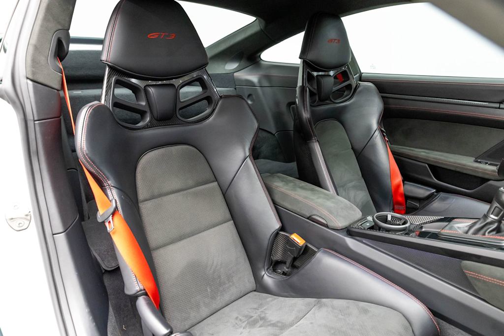 Thumbnail: 2023 Porsche 911 - 11