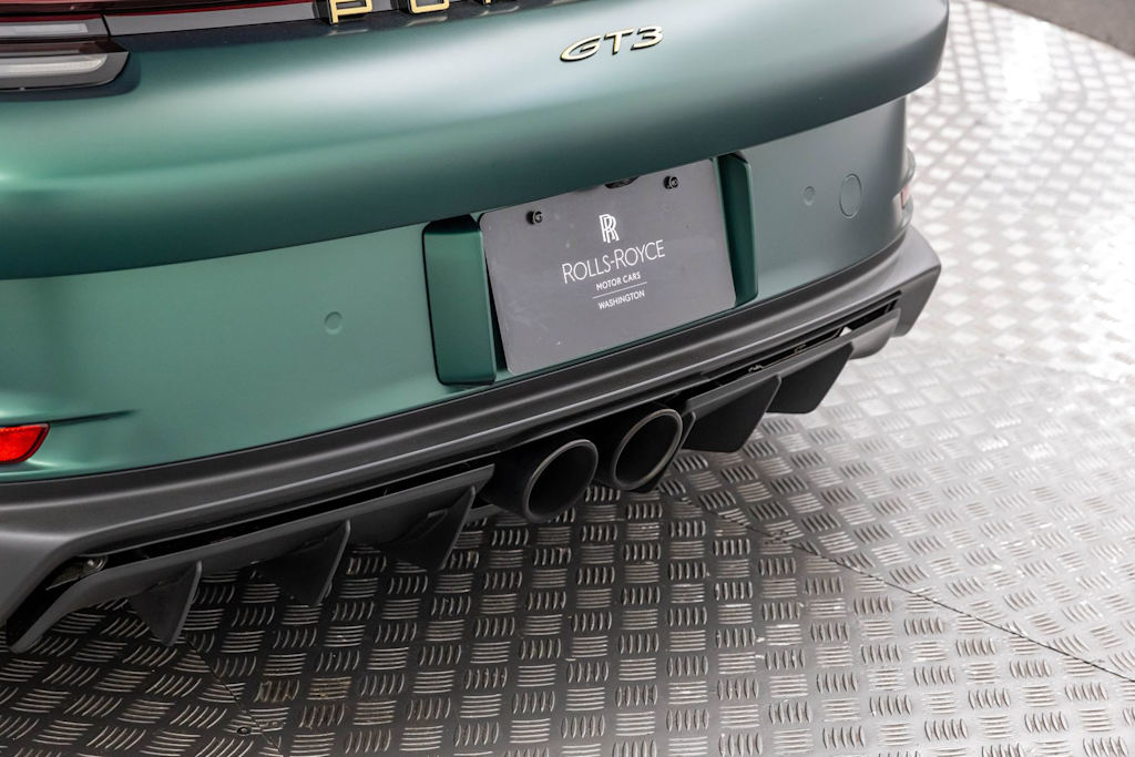 Thumbnail: 2023 Porsche 911 - 54