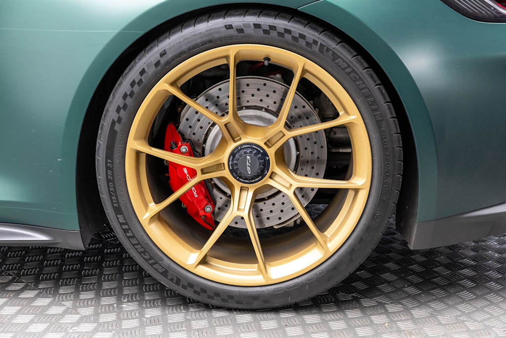 Thumbnail: 2023 Porsche 911 - 46