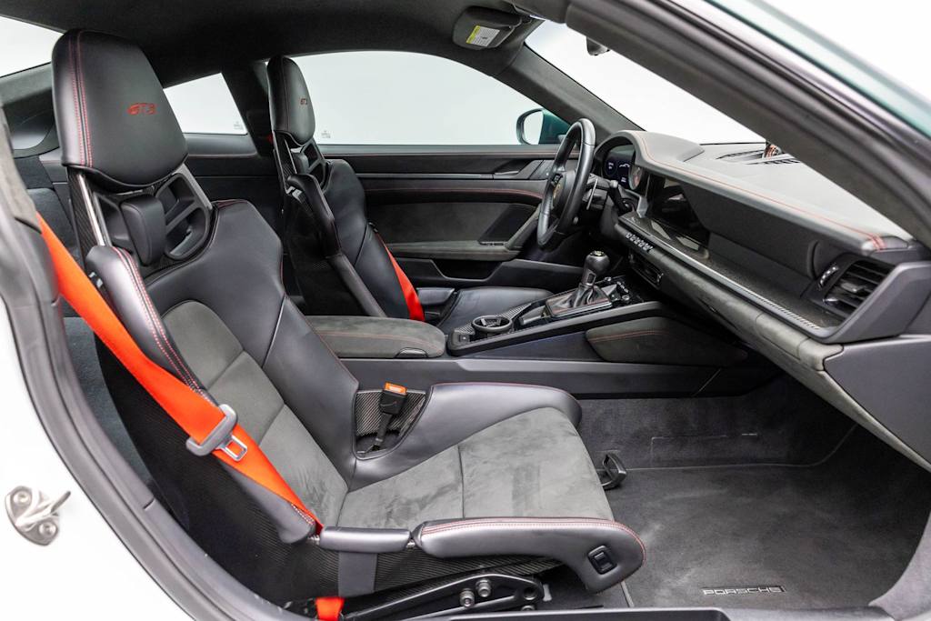 Thumbnail: 2023 Porsche 911 - 22