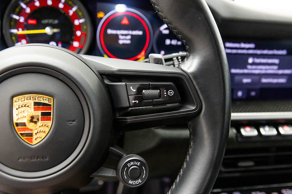 Thumbnail: 2023 Porsche 911 - 33