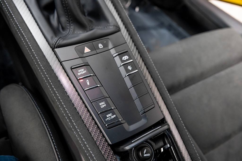 Thumbnail: 2024 Porsche 718 Cayman - 32