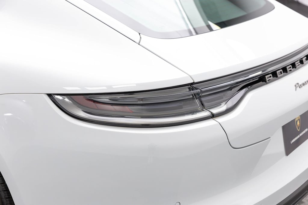 Thumbnail: 2023 Porsche Panamera - 64